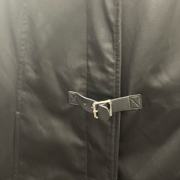 SOIA & KYO Black Jacket W/ Floral-Print lining - Picture 3 of 6